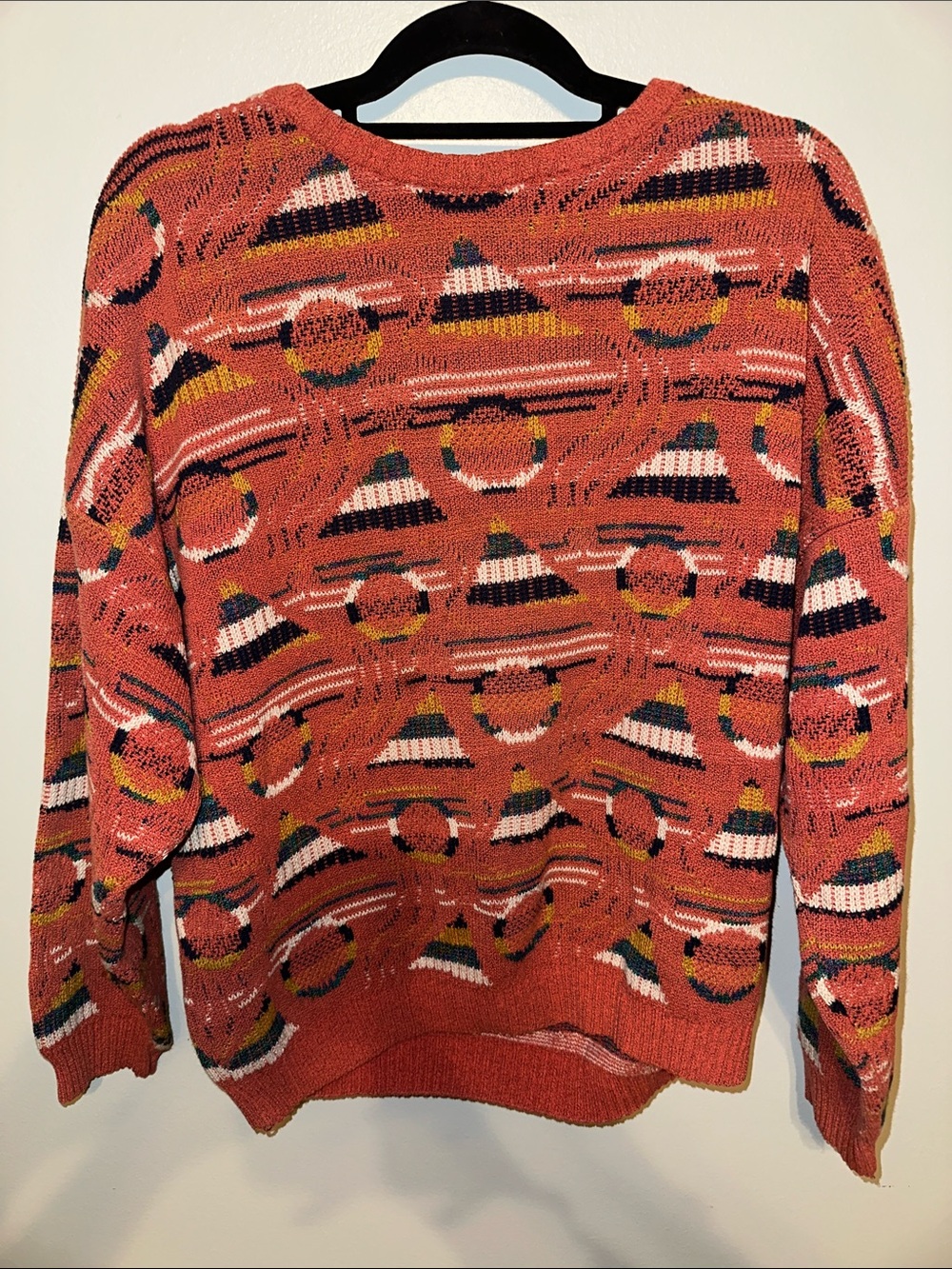 VintageTextured Rust Grandpa Crewneck Sweater with Geometric Motif